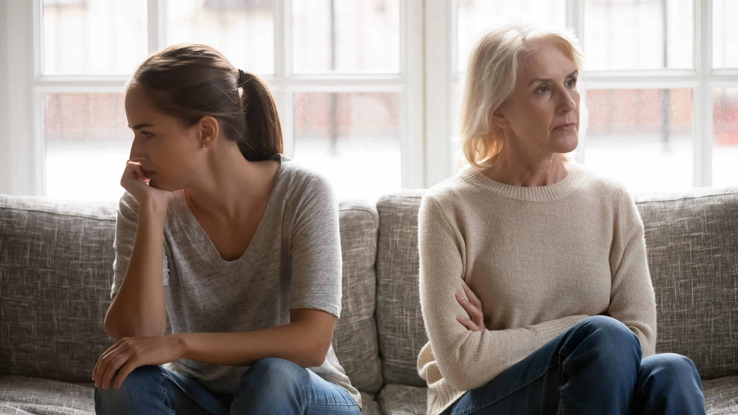 「親には感謝すべき?」自然と湧き出る親への感謝は人生を変える